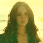 Lana Del Rey Performs 'West Coast' A Cappella at Vegas Gig