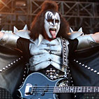 Gene Simmons to Kurt Cobain: 'What, Just 'Cause You Died You're an Icon?'