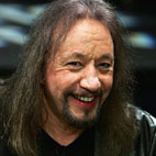 Ace Frehley on Gene Simmons: 'He's a Caricature of Himself, His Only Motivation Is Money'
