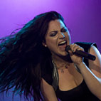 Evanescence's Amy Lee: 'For the First Time in 13 Years, I Am a Free and Independent Artist'
