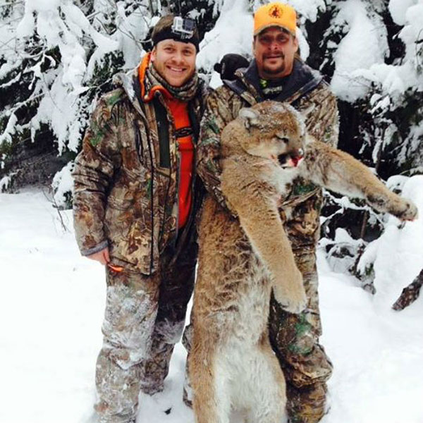 Kid Rock Causes Controversy After Killing Mountain Lion and Posing With ...