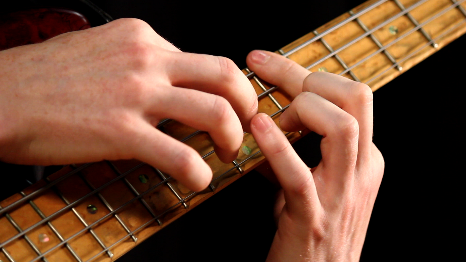Tapping On Bass Guitar. Part 1 - Basics