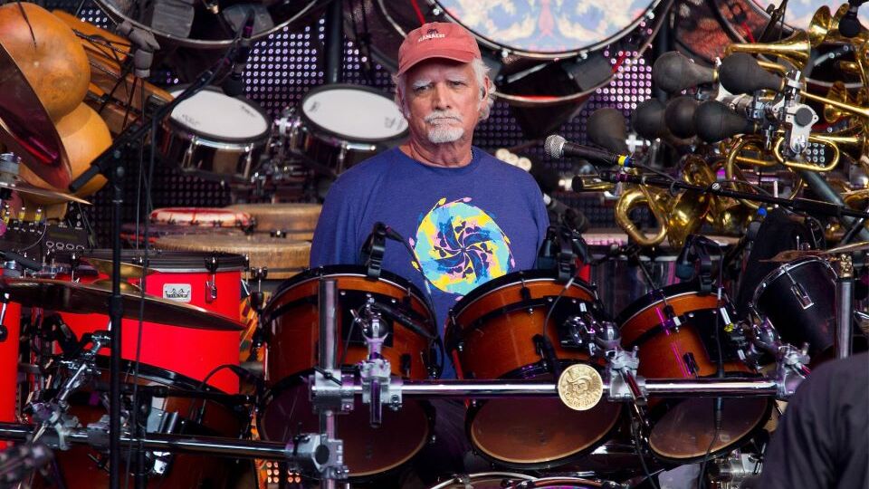 Original Grateful Dead Drummer Bill Kreutzmann Leaves Dead & Company ...