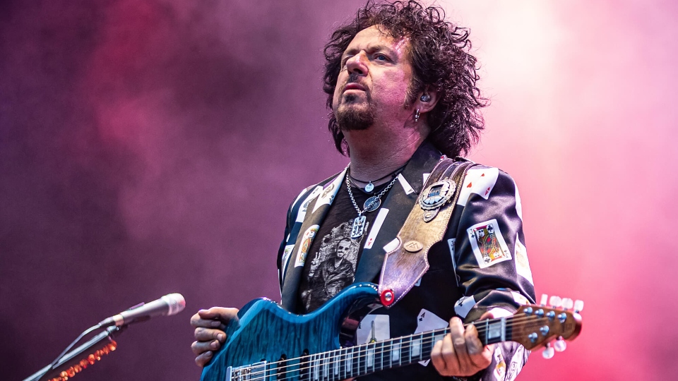 Steve Lukather Names 'Greatest Prog Piece Ever Written', And It's Not By Pink Floyd