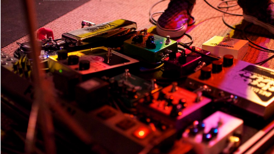 4 Pedals That Are Surprisingly Fun On Bass Guitar Flipboard