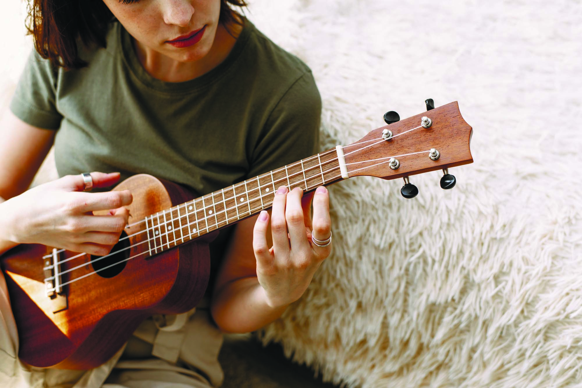 Beginner's Guide to Playing Ukulele | Fun & Easy Lessons